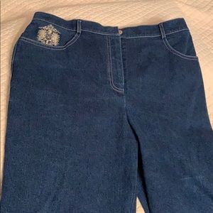 DONATING SOON St John Collection Jeans